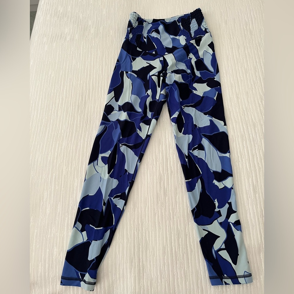Aerie Offline Real Me Blue Patterned Leggings